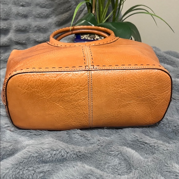 Fossil Vintage Brown Leather Tote / Crossbody Bag with Round Handles NWOT - Picture 8 of 9